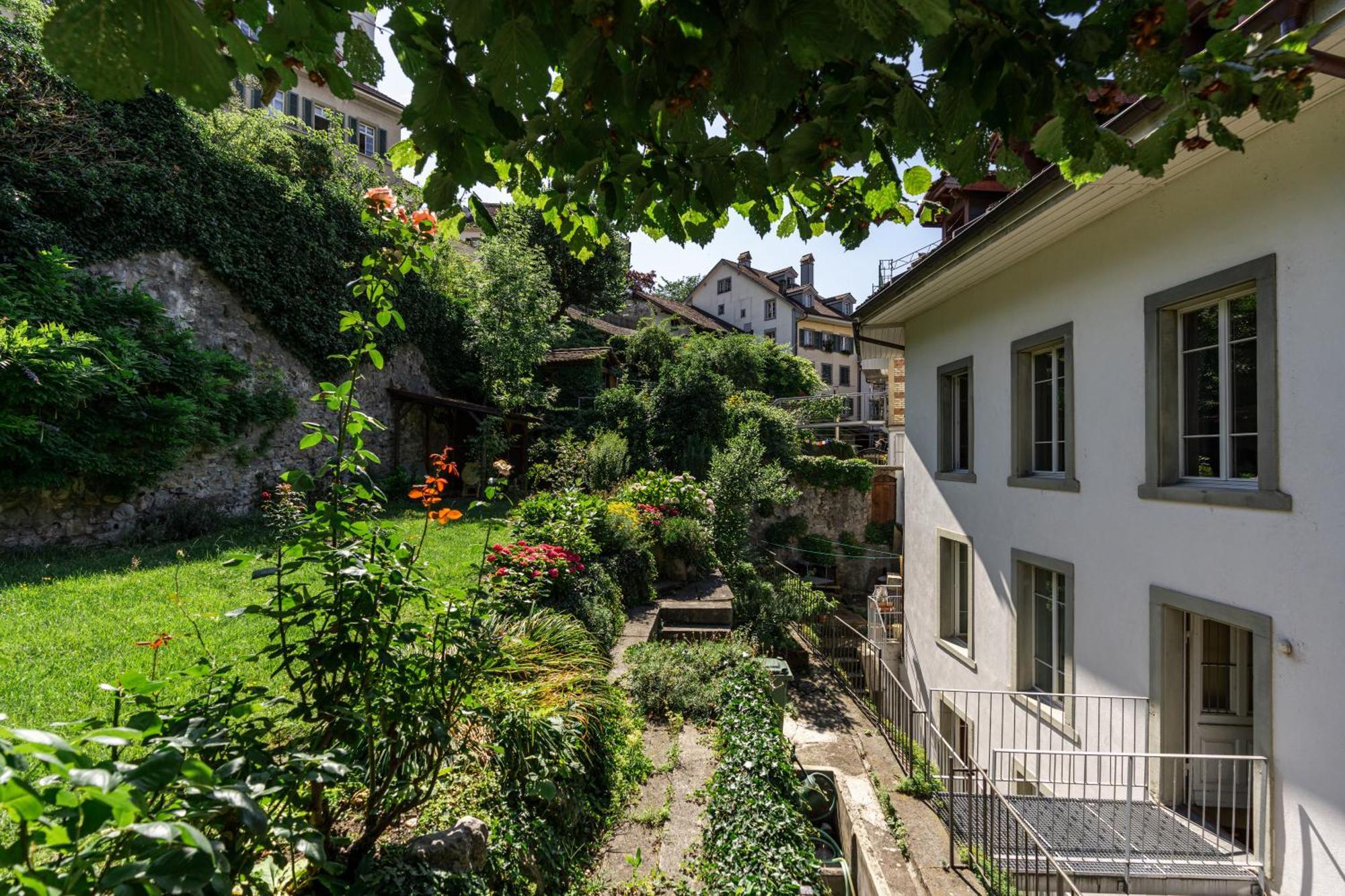 Historische Wohnung Im Herzen Der Thuner Altstadt Zewnętrze zdjęcie